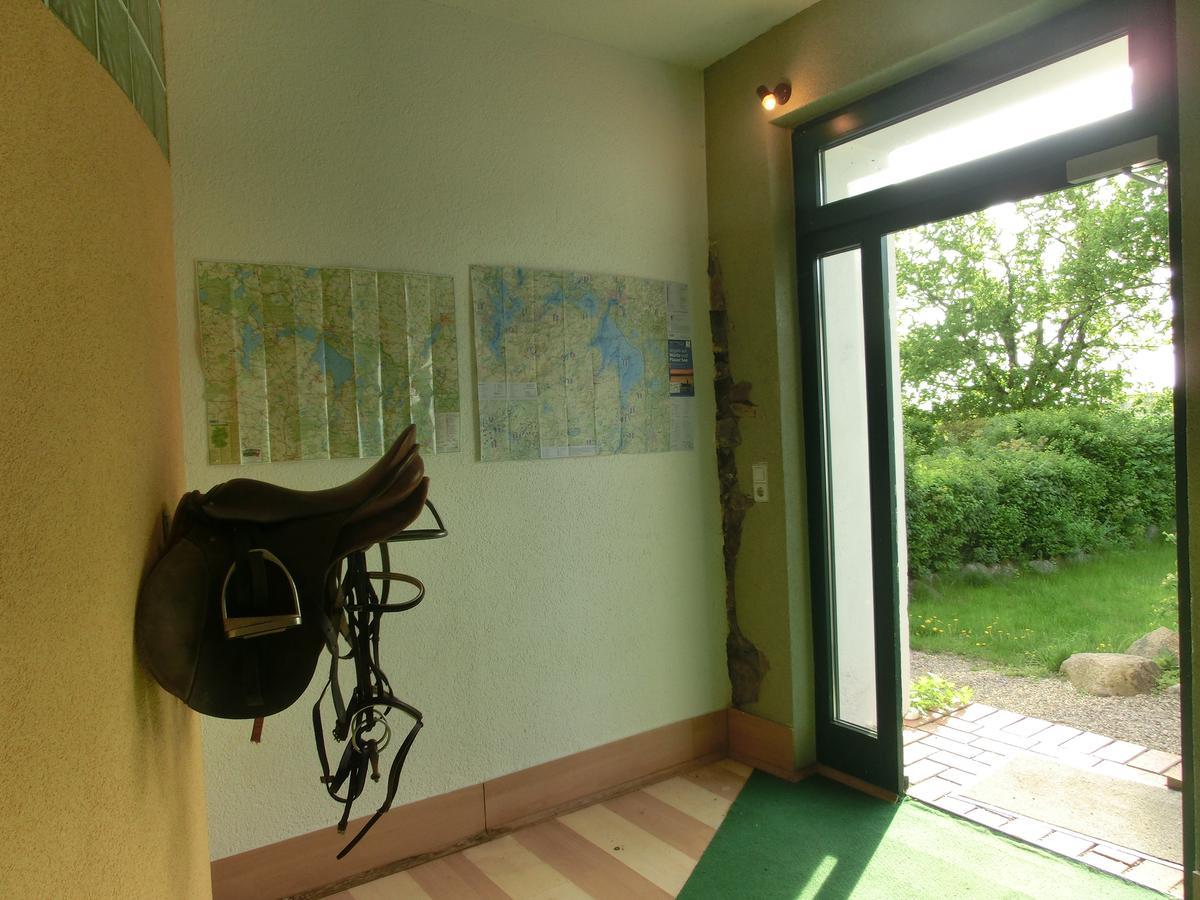 Domane Neu Gaarz Hostel Eksteriør bilde