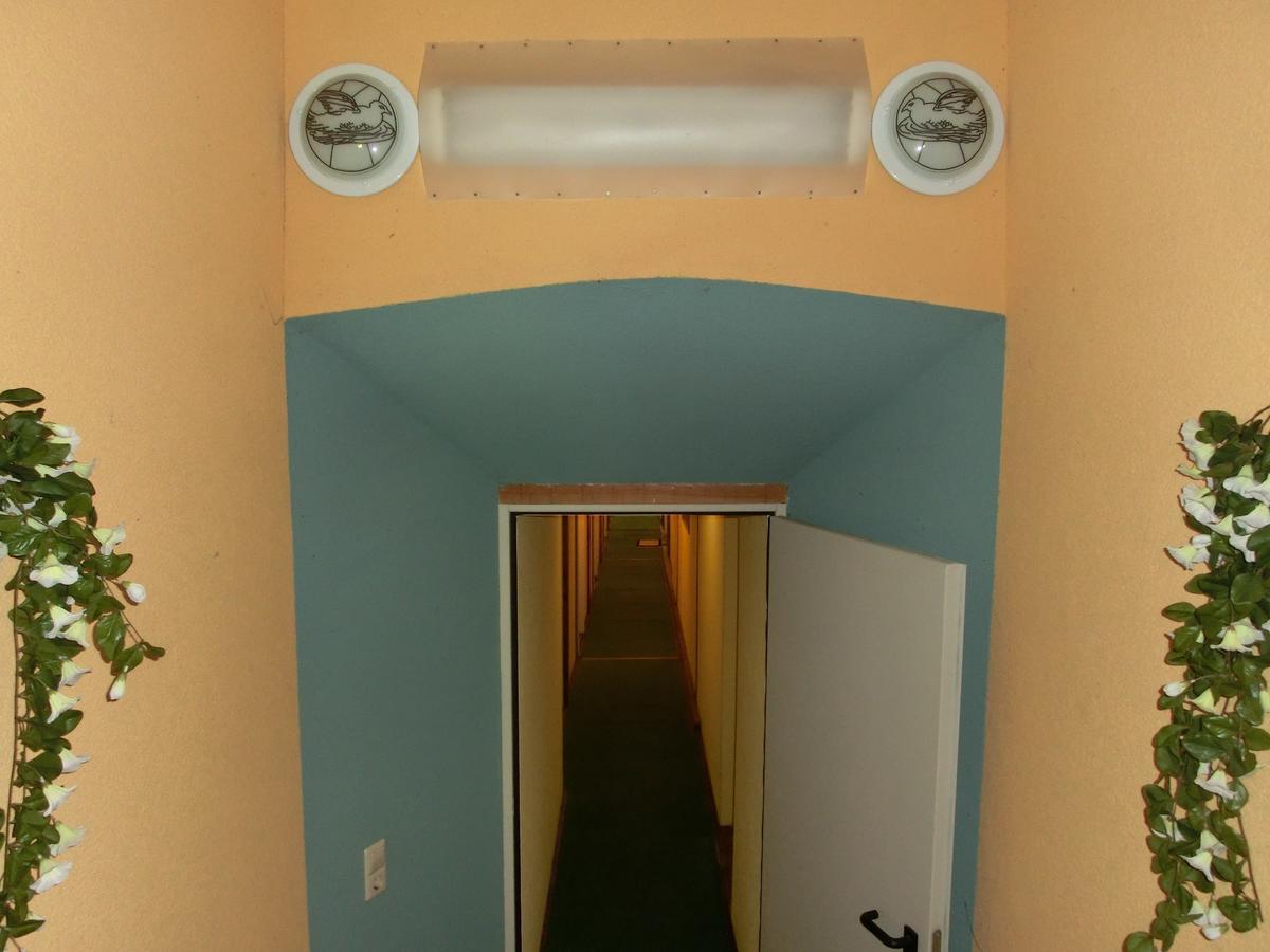 Domane Neu Gaarz Hostel Eksteriør bilde